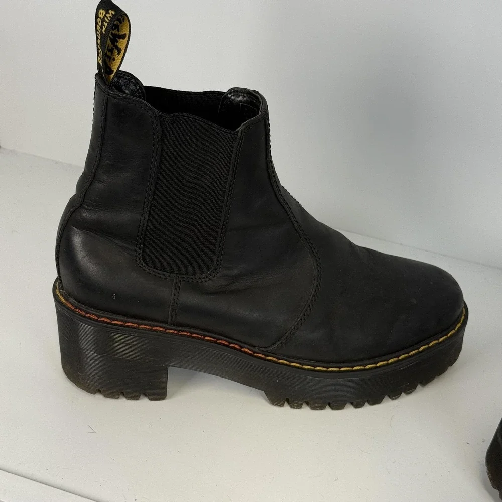 Dr Martens Boots Womens 8 Black Rometty Leather Platform Chelsea Ankle Lug Sole